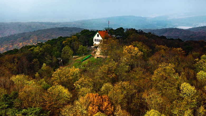 Klesheimwarte/ Rudolf-Proksch-Hut, © Sascha Schernthaner Klesheimwarte/ Rudolf-Proksch-Hut, © Sascha Schernthaner