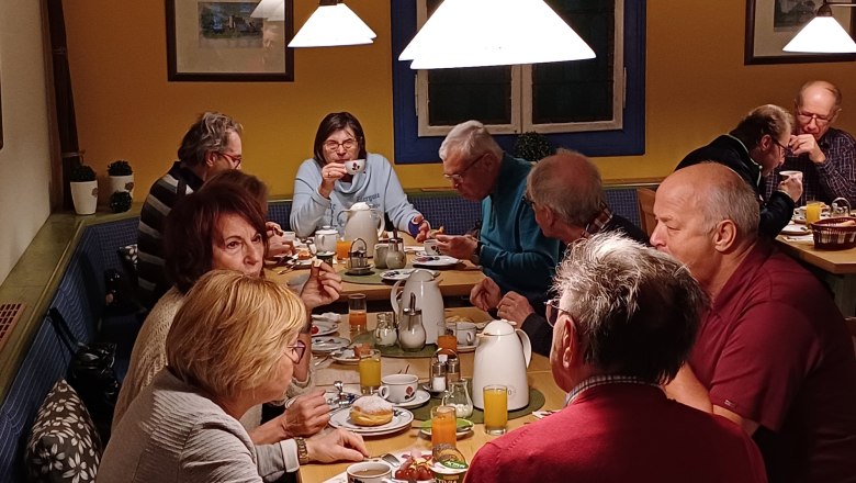 Haus Barbara_strengthening breakfast in the breakfast room, © Haus Barbara Haus Barbara_strengthening breakfast in the breakfast room, © Haus Barbara