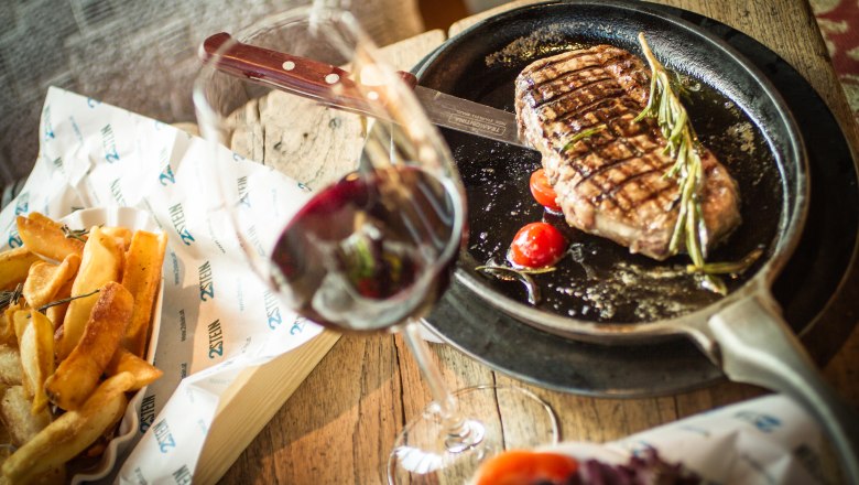 2Stein Bar-Café-Restaurant, © 2stein_Kastner new media 2Stein Bar-Café-Restaurant, © 2stein_Kastner new media