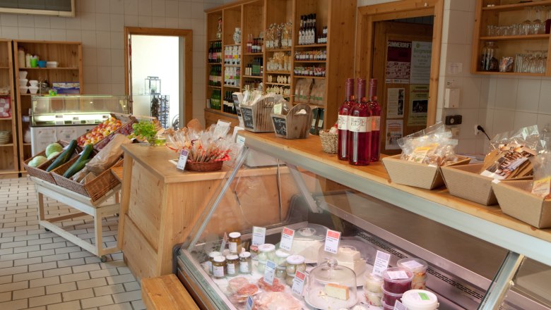 Schneebergland gourmet store, © Marktgemeinde Bad Fischau-Brunn, Fotograf Lukas Dostal Schneebergland gourmet store, © Marktgemeinde Bad Fischau-Brunn, Fotograf Lukas Dostal