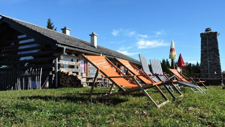 Chata Anna Alm na Hennestecku, © zVg Anna-Alm Chata Anna Alm na Hennestecku, © zVg Anna-Alm