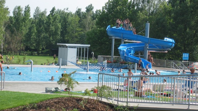 Seefeld-Kadolz outdoor pool, © Gemeinde Seefeld-Kadolz Seefeld-Kadolz outdoor pool, © Gemeinde Seefeld-Kadolz