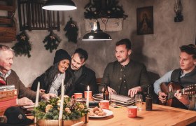 Hotel, © Josef Wittibschlager Hotel, © Josef Wittibschlager