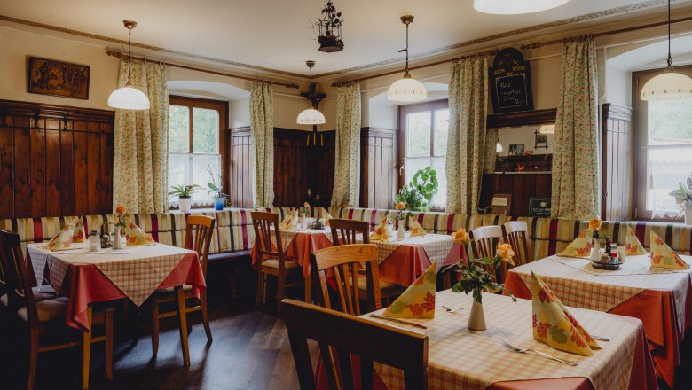 Zastávka v Neustift-Innermanzing, © Niederösterreich Werbung/Rita Newman Zastávka v Neustift-Innermanzing, © Niederösterreich Werbung/Rita Newman