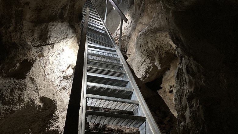Alland stalactite cave, © Marktgemeinde Alland Alland stalactite cave, © Marktgemeinde Alland