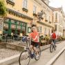 By bike in front of the Hotel-Restaurant Zur Post, © BOW Rita Newman By bike in front of the Hotel-Restaurant Zur Post, © BOW Rita Newman