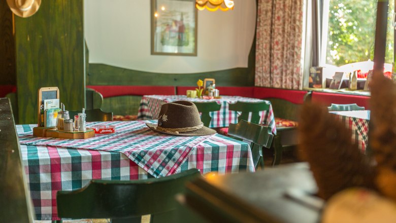 Gaststube, © Wiener Alpen / Christian Kremsl Gaststube, © Wiener Alpen / Christian Kremsl