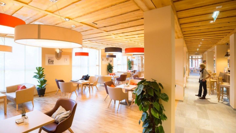 Lobby JUFA Hotel Annaberg***s, © Fred Lindmoser Lobby JUFA Hotel Annaberg***s, © Fred Lindmoser