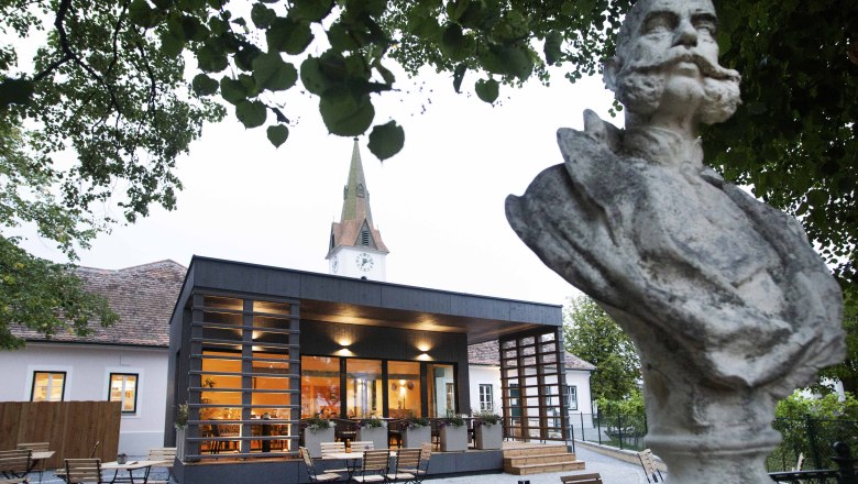 Hospoda FRANZ JOSEPH na Kaiserplatzu, © Astrid Bartl Hospoda FRANZ JOSEPH na Kaiserplatzu, © Astrid Bartl