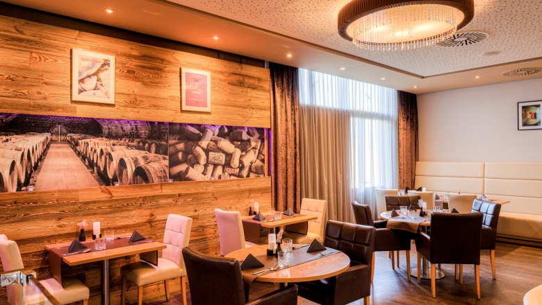 Restaurant, © Foggy Mix Restaurant, © Foggy Mix