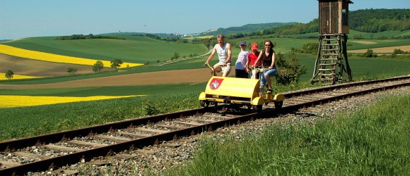 Na cestě Weinviertelskou drezínou, © Weinvierteldraisine Na cestě Weinviertelskou drezínou, © Weinvierteldraisine