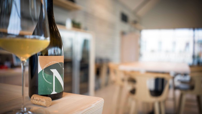 Výživné víno, © robert herbst Výživné víno, © robert herbst