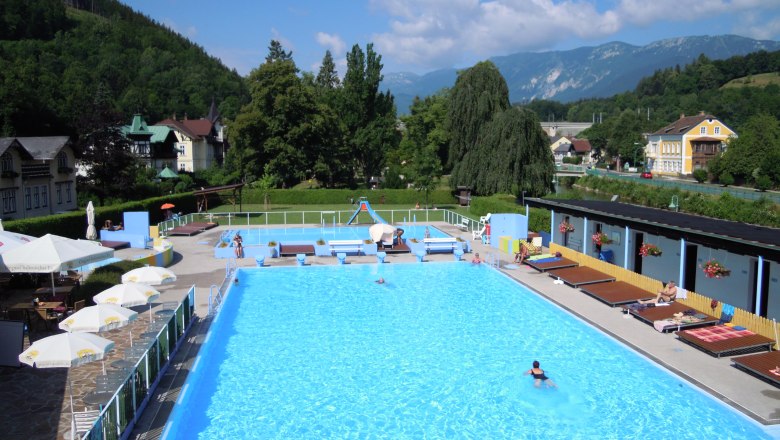 Payerbach outdoor pool, © Marktgemeinde Payerbach Payerbach outdoor pool, © Marktgemeinde Payerbach