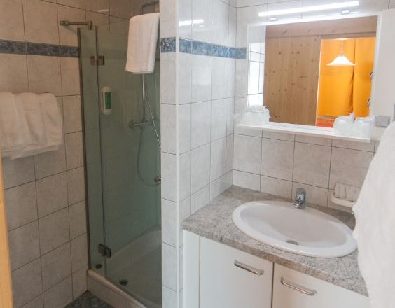 Apartment-Bathroom, © Franz Inghofer Apartment-Bathroom, © Franz Inghofer