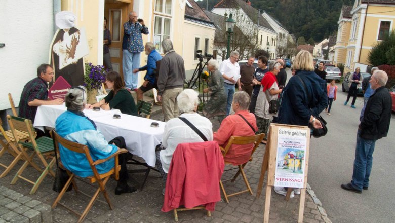 Hardegg watercolor painting group, © Rosi Grieder Hardegg watercolor painting group, © Rosi Grieder