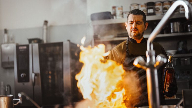 0110_Moststraße_Hotel-Exel_20250408-30631-002, © Moststraße, dochbodnliacht 0110_Moststraße_Hotel-Exel_20250408-30631-002, © Moststraße, dochbodnliacht