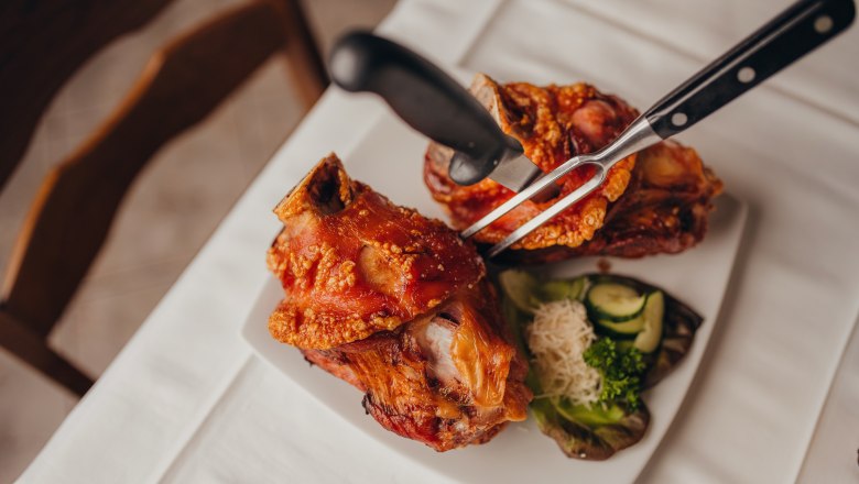 Ebenfalls beliebt: Die Schweinsstelzen, © Niederösterreich Werbung/Daniela Führer Ebenfalls beliebt: Die Schweinsstelzen, © Niederösterreich Werbung/Daniela Führer