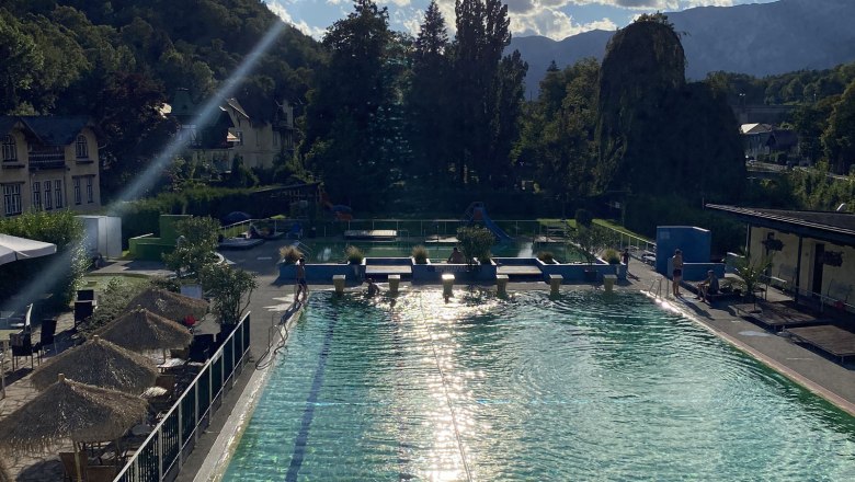 Payerbach outdoor pool, © Wiener Alpen Payerbach outdoor pool, © Wiener Alpen