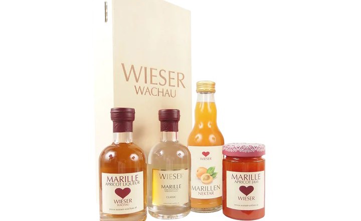 4 x apricot products from the Wieser company, © Wieser Wachau GmbH