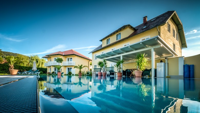 Garden villa with pool, © Photography Pfeffel