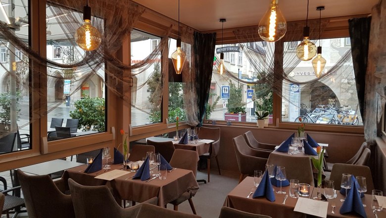 Reef & Beef uvnitř, &copy; Piroska Weiss