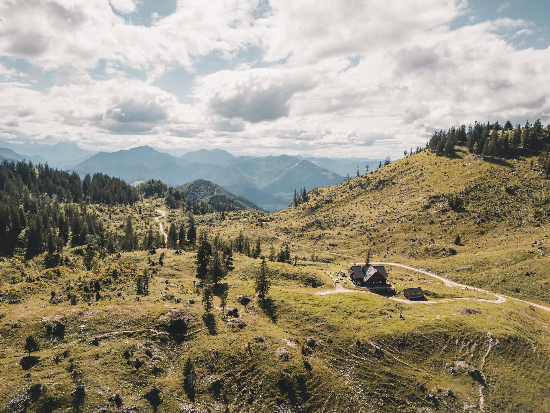Ybbstalerhütte auf der Dürrensteinalm im Mostviertel nahe dem Lunzer See.
