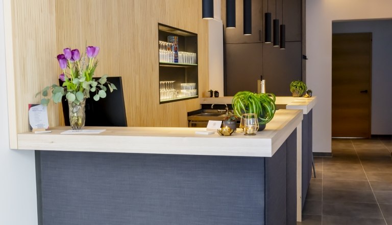 Reception, &copy; Denise Lenz