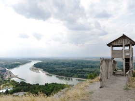 Blick auf Hainburg an der Donau &copy; Donau Nieder&ouml;sterreich/Steve Haider, &copy; Donau Nieder&ouml;sterreich/Steve Haider