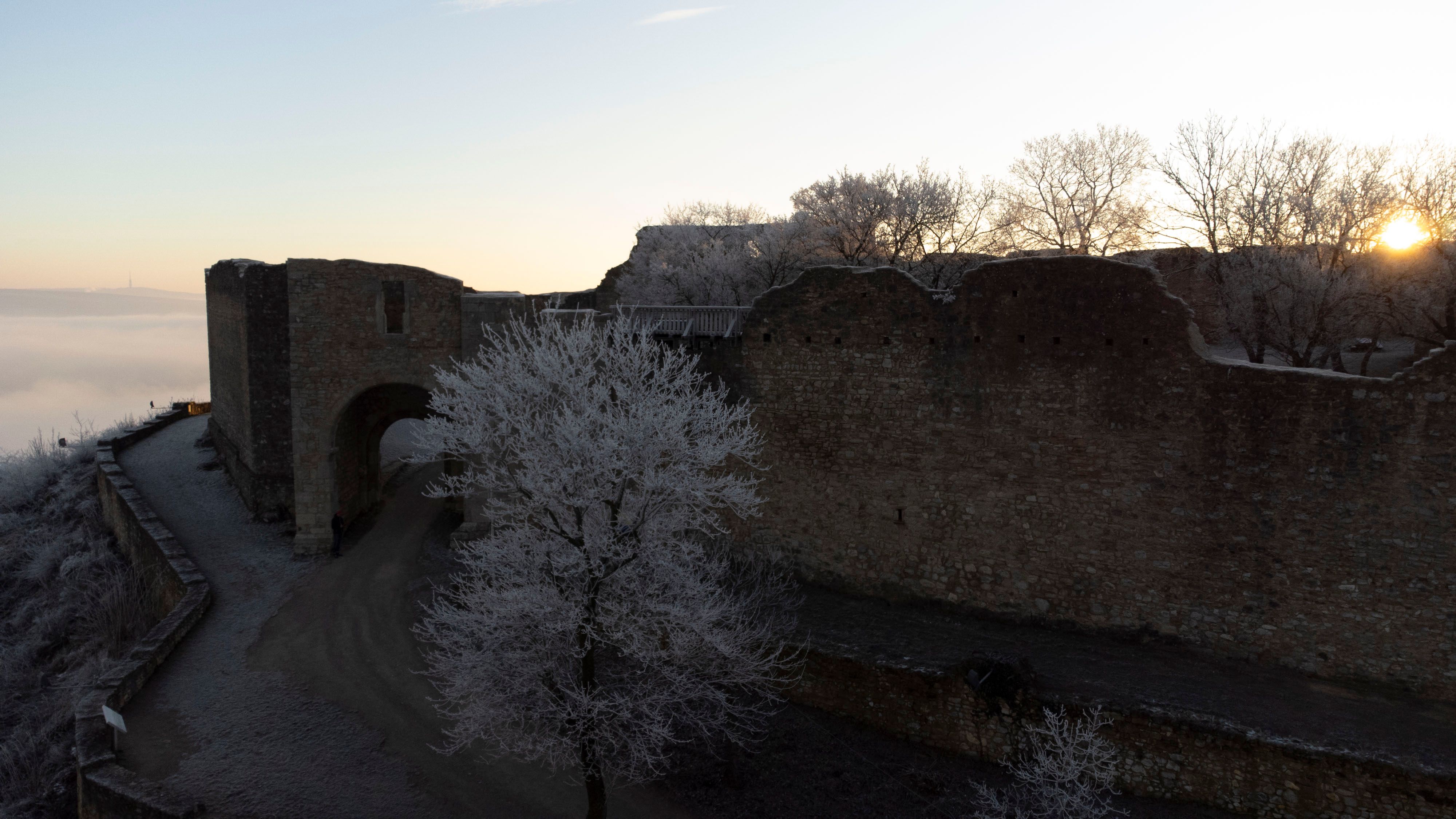 Schlossberg Hainburg/Danube v zimě