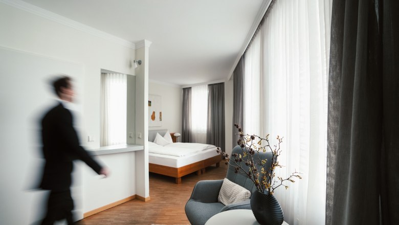 0040_Moststraße_Hotel-Exel_20250408-07664-002, © Moststraße, dochbodnliacht