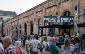 Papierfabrik Varieté Klein-Neusiedl, © Stefan Wasner