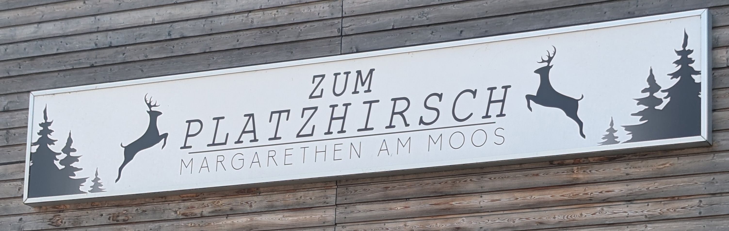 Nápis "Zum Platzhirsch" 