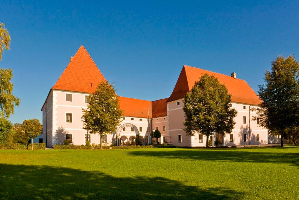 Zámecký hotel Zeillern