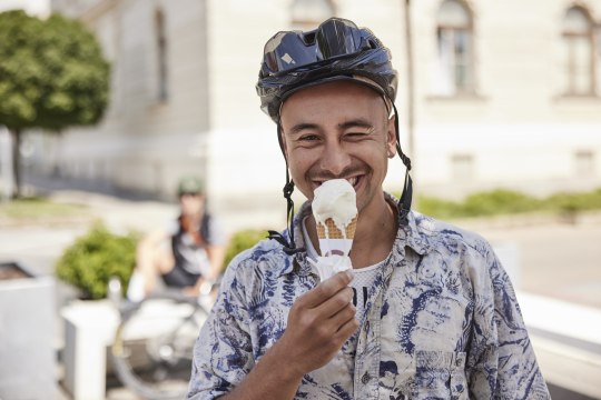 Zastávka na kole a chutná zmrzlina, © Stefan Mayerhofer