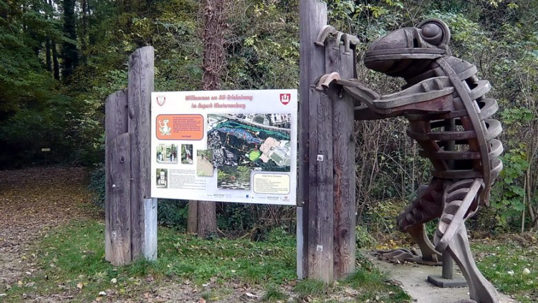 Entrance to Aupark Klosterneuburg, &copy; klbg