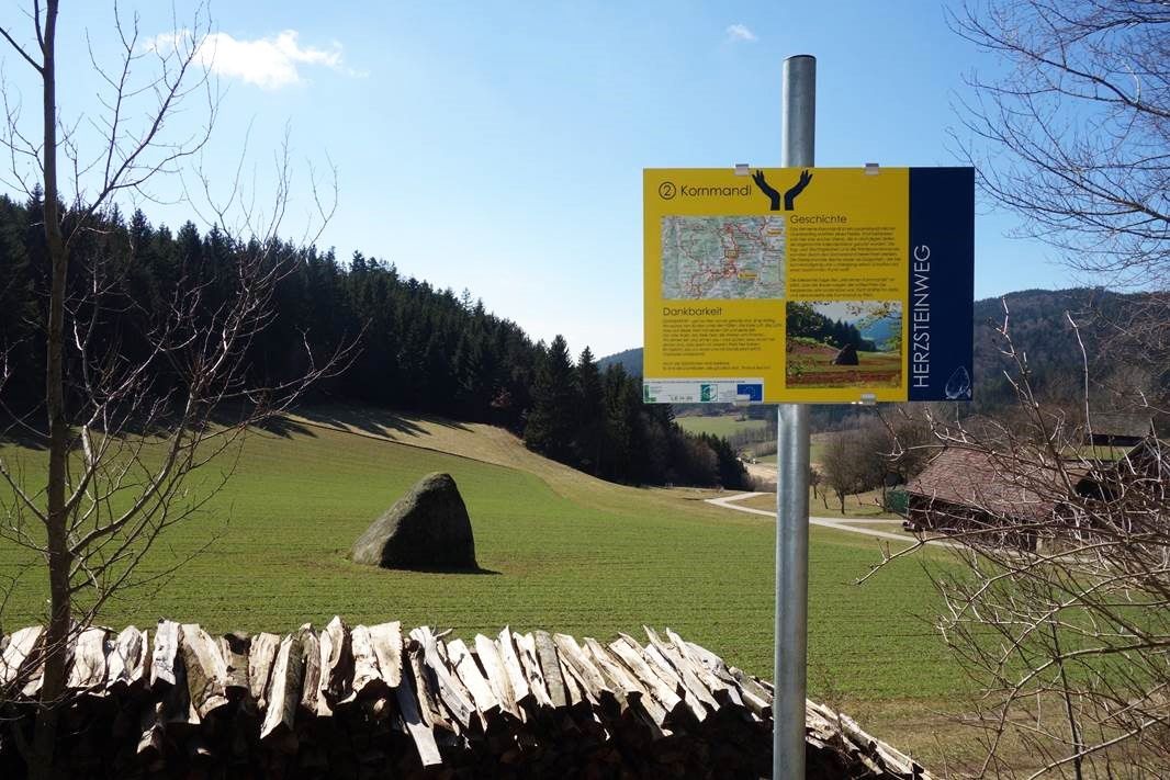 Cesta srdcových kamenů