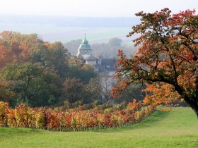 Kl&aacute;&scaron;ter Katzelsdorf, &copy; Wiener Alpen in Nieder&ouml;sterreich