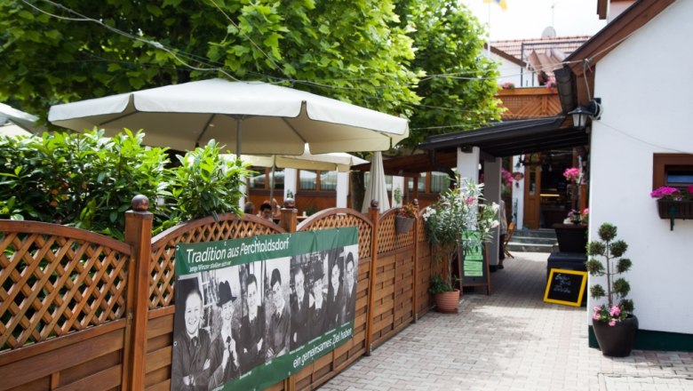 Tradition from Perchtolsdorf, &copy; Regina Coutier