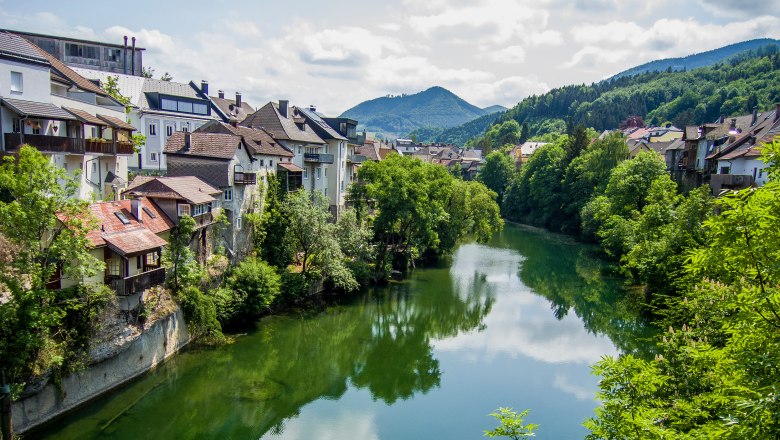 The turquoise blue Ybbs, © Heinz Henninger