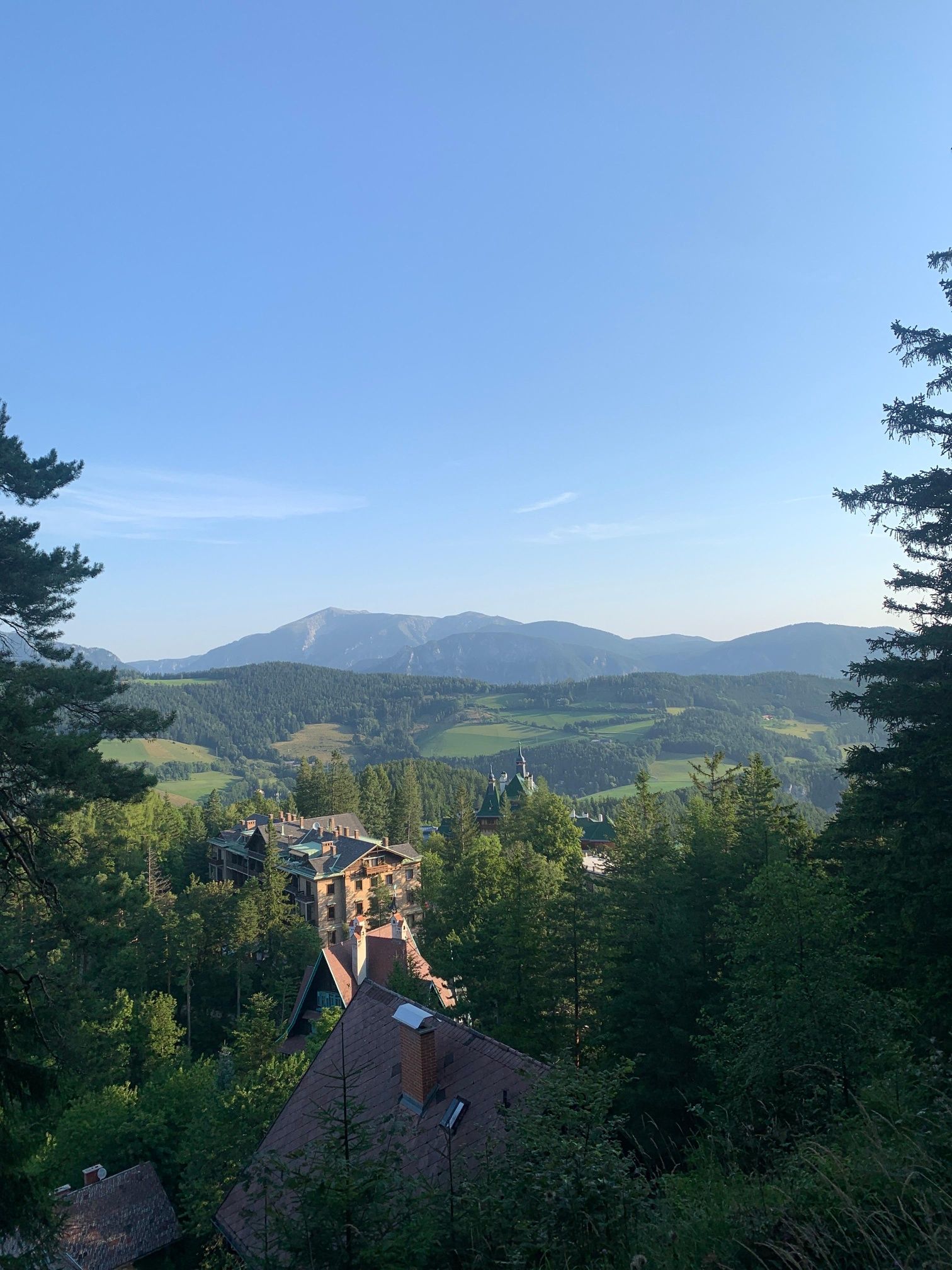Pohled na Südbahnhotel