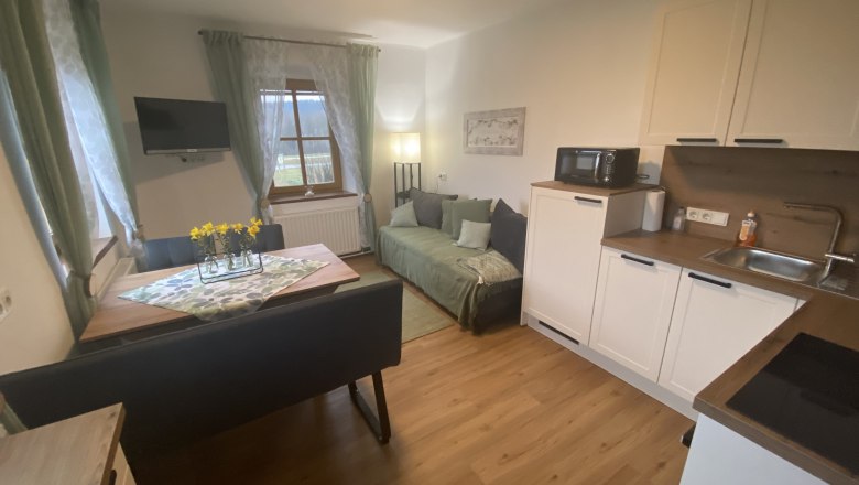 strassbauer_lothspieler_rosenhofbirn_image1, &copy; Lothspieler