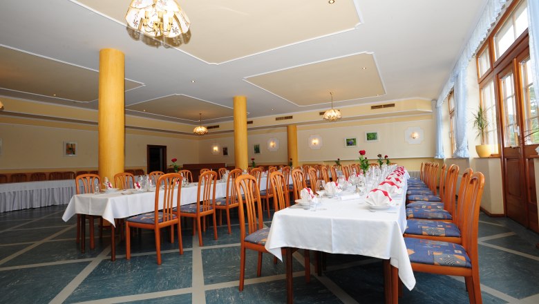 Hall - suitable for a wide range of celebrations, © Fam. Auer GMBH