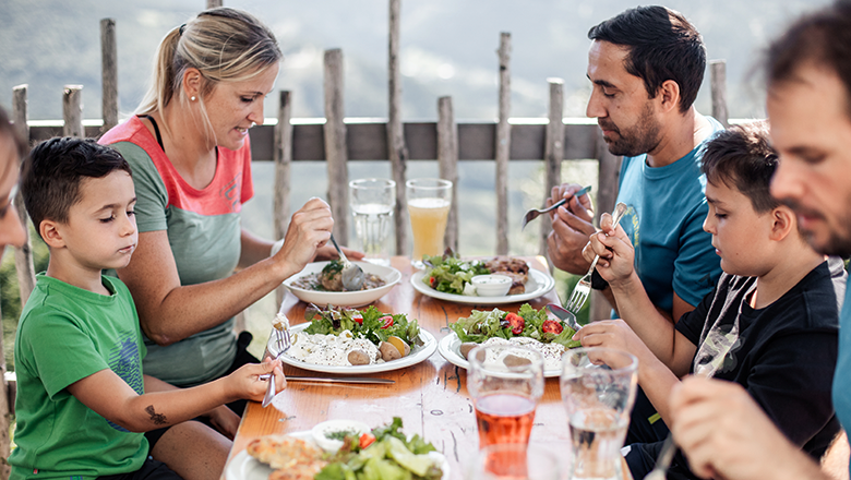 Culinary delights at the Anna-Alm, &copy; Jolly Schwarz