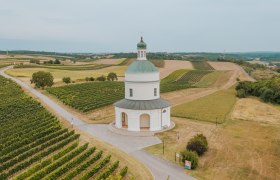 Rochuskapelle am Rochusberg in Mannersdorf, © Weinviertel Tourismus / Nadine Christine