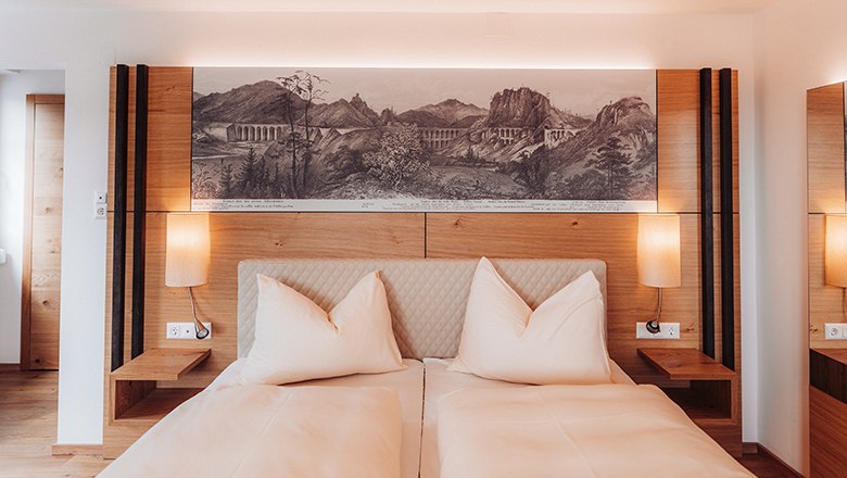 Premium double room with balcony, © Payerbacherhof - Christopher Tarkus