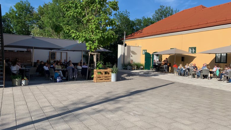 Guest garden, &copy; Sabine Mihola Wulz