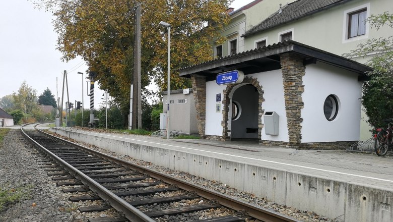 Bahnhof Z&ouml;bing, &copy; Roman Z&ouml;chlinger