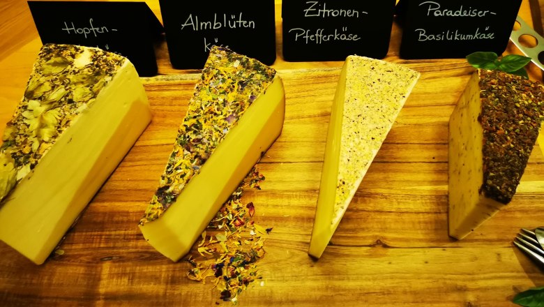 Affine cheese specialties, © Michi's Käseladen