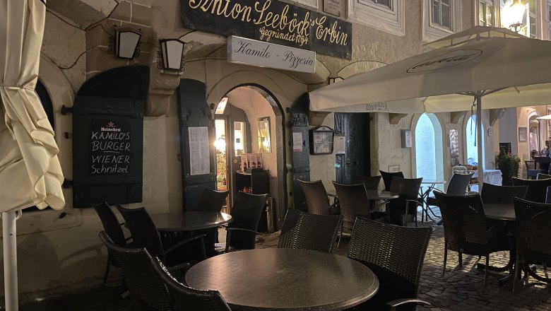 Pizzerie Kamilo na pě&scaron;&iacute; z&oacute;ně v Melku Pohled zvenč&iacute;, &copy; Donau N&Ouml; Tourismus