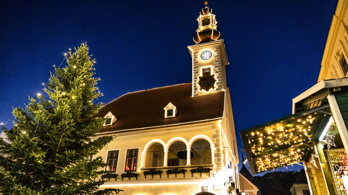 Adventní trh v Mödlingu, © Niederösterreich Werbung/Robert Herbst